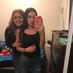 Meet your Posher, Nohemy